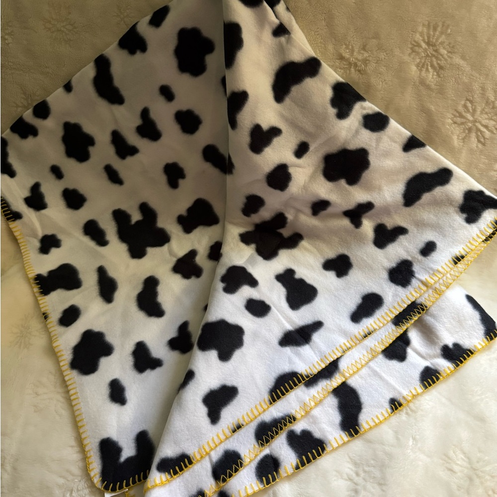 Cow Print Fleece Blanket